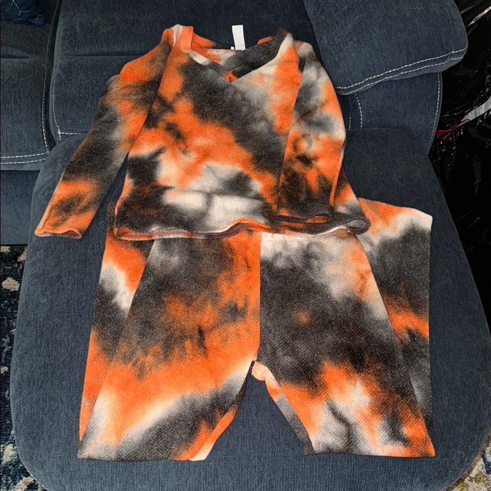 Vibrant Tie-Dye Lounge Set